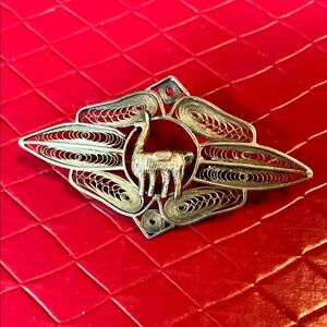 Vintage Sterling Silver Filigree Brooch